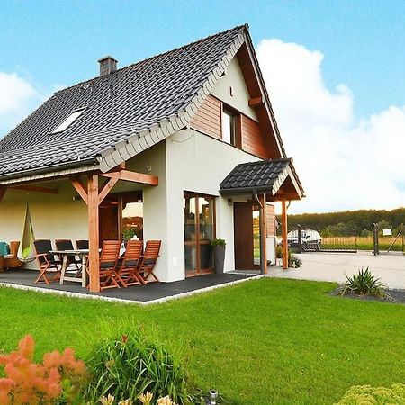 מילנקו Holiday Home With A Terrace, Sauna, Jacuzzi מראה חיצוני תמונה