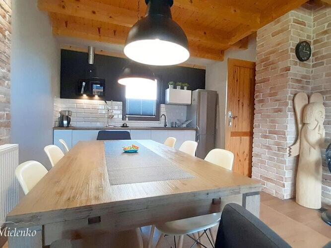 מילנקו Holiday Home With A Terrace, Sauna, Jacuzzi מראה חיצוני תמונה