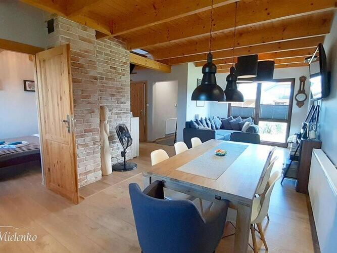 מילנקו Holiday Home With A Terrace, Sauna, Jacuzzi מראה חיצוני תמונה