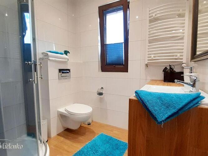 מילנקו Holiday Home With A Terrace, Sauna, Jacuzzi מראה חיצוני תמונה