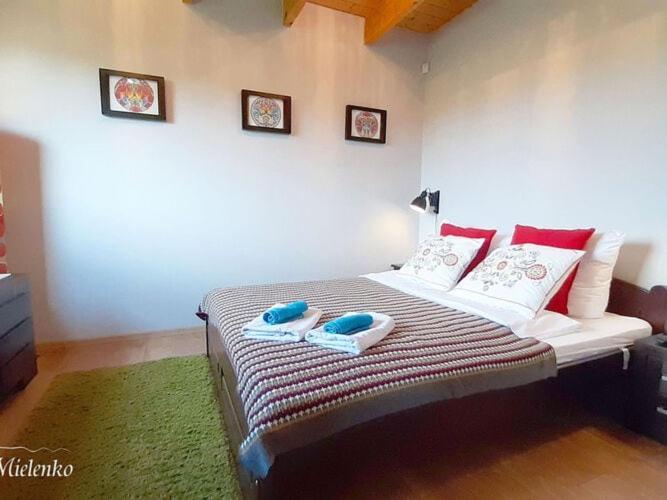 מילנקו Holiday Home With A Terrace, Sauna, Jacuzzi מראה חיצוני תמונה