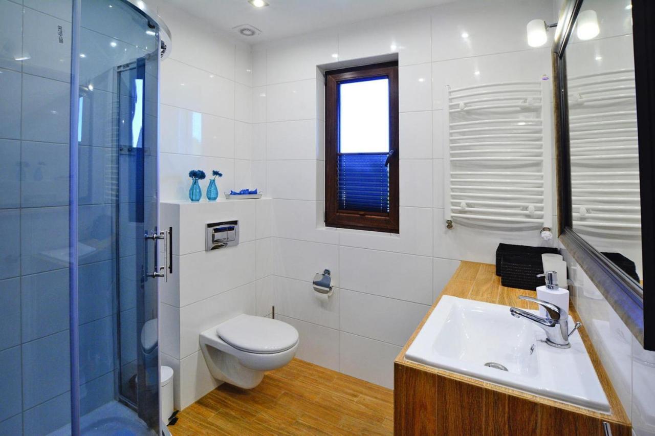 מילנקו Holiday Home With A Terrace, Sauna, Jacuzzi מראה חיצוני תמונה